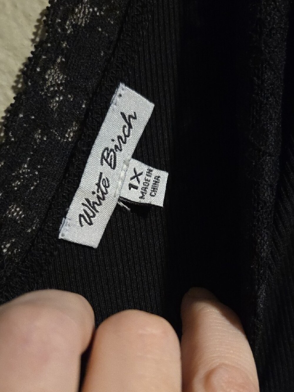 NWOT White Birch Black Lace Trim V-Neck Tank Top Size 1X - Picture 8 of 8